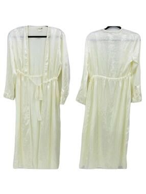 Flora Long Satin Kimono Robe Women's Size S/M Embroidered Long Sleeves Belt Tie